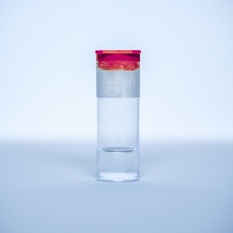 Vial de Ipamorelin 10 mg de Just Péptidos, verificado con COA de Janoshik